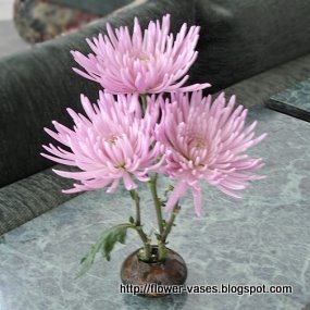 Flower vases:vases-10828