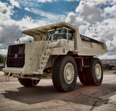 articulated dump truck Terex TR100