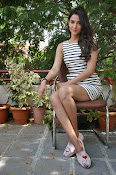 sonal chauhan latest glam pics-thumbnail-40