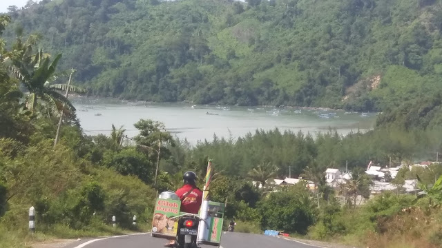 pentol daging pantai gemah