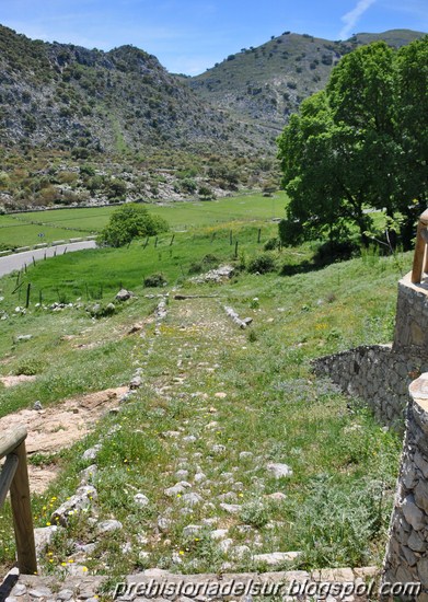 Calzada romano-medieval de Villaluenga