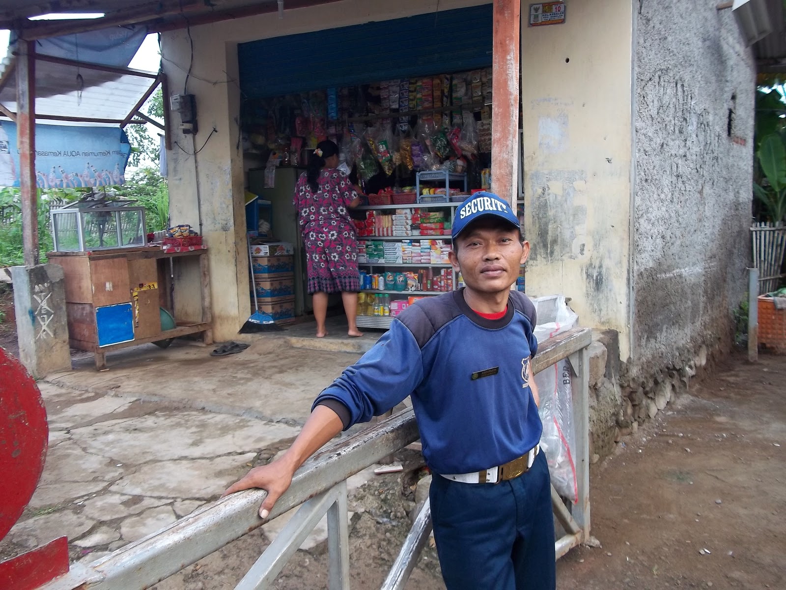  Pintu  Barat  PERUM JATI INDAH PERMAI RT 005 015