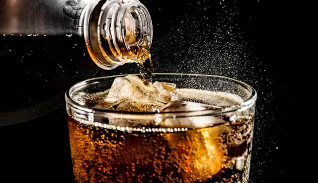 3 Foods that should not be Eaten with Soft drinks, as it is very Harmful for Health - Saudi-Expatriates.com