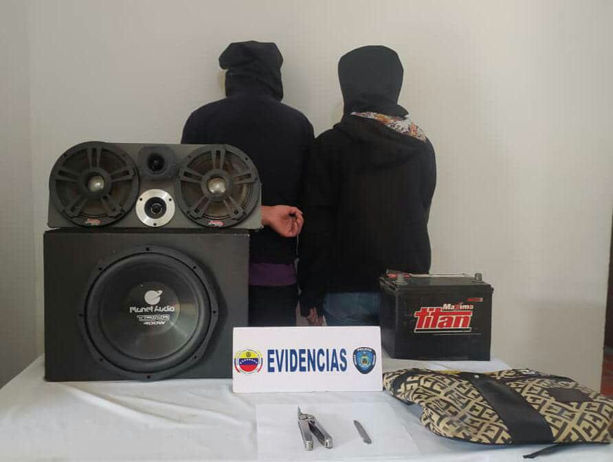 Polimérida arrestó a pareja por robo y hurto en Santa Elena