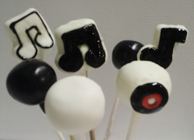 How to Make Music Note Cake Pops