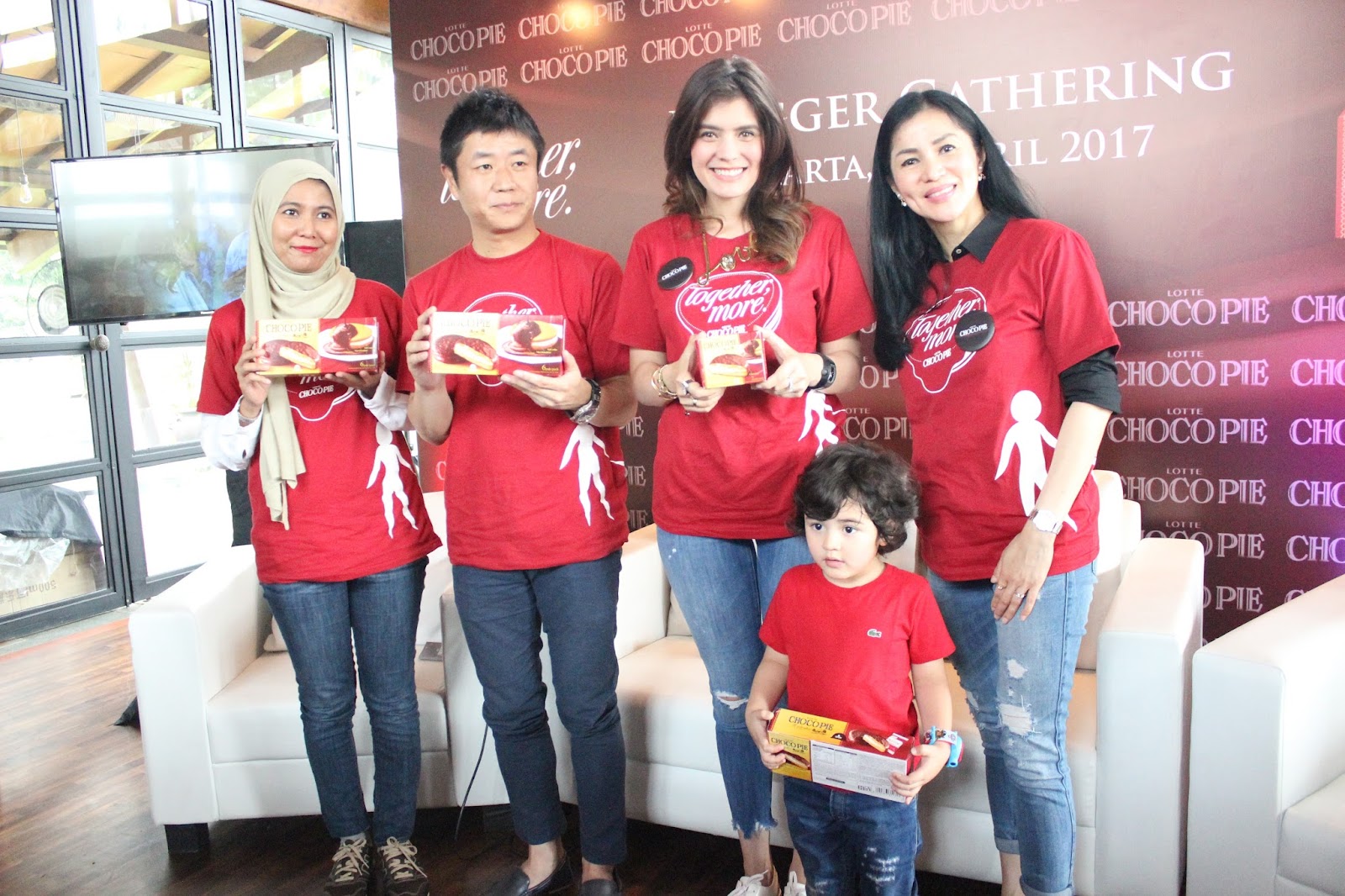 Hangatnya Kebersamaan Kami Bersama LOTTE Choco Pie