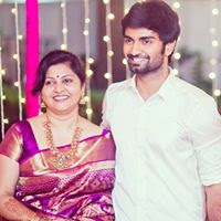 Atharvaa with mother Shoba 