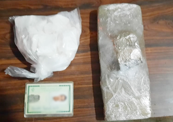 CABECEIRAS: Homem é preso com quase 2kg de drogas