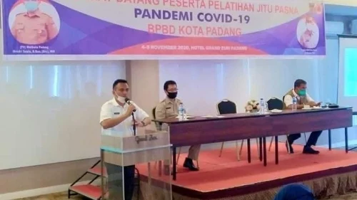 Pemerintah Kota Padang melalui BPBD menggelar kegiatan Pelatihan Jitu Pasna Pandemi Covid-19.