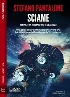 La copertina di Sciame - Odissea Digital Fantascienza 153
