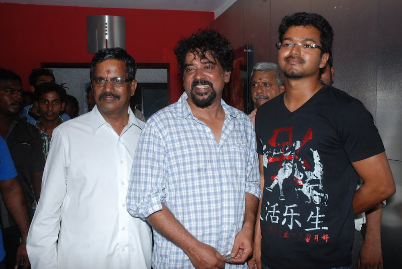 Vijay Watches Urumi Stills Vijay at Urumi Premiere Show Stills movie photos