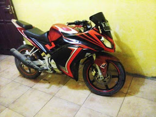 Modifikasi motor Yamaha Vixion