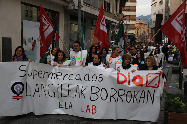 manifestaciónb trabajadoras de supermercados Dia