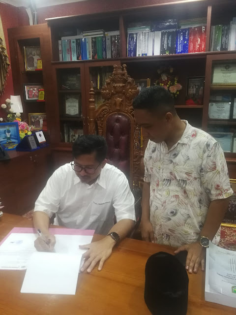 Ketua DPRD Batam bersama Dekan Fisip Unrika Teken MoU Terkait Peningkatan Kompetensi Mahasiwa