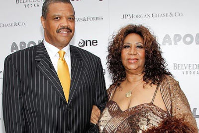 Aretha Franklin engaged to Willie Wilkerson