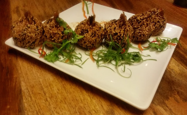 Sesame Prawn Balls