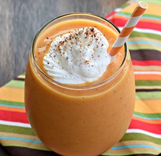 Pumpkin Pie Smoothie #drinks #breakfast