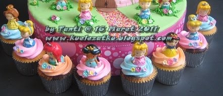 Kue Ulang  Tahun  Anak  CupCake Birthday Cake Fruity 