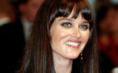 Robin Tunney Sexy Smile Wallpaper