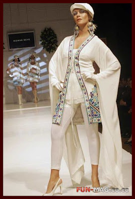 Fashion Designer Rizwan Beyg’s Collection at Bosnian fashion week 2009