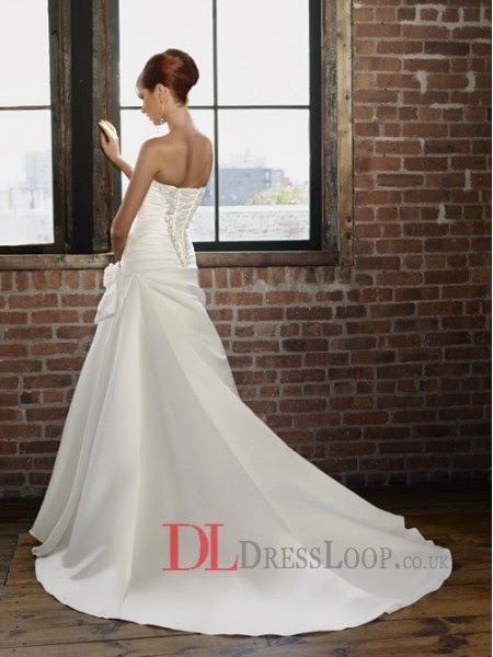 A-Line Sweetheart Satin Wedding Gown Dress with Removable Flower and Bow A-Line Sweetheart Satin Wedding Gown Dress with Removable Flower and Bow