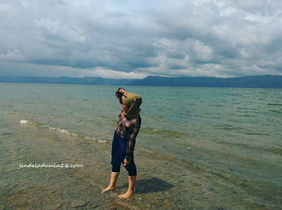 [http://FindWisata.blogspot.com] Pantai Batu Hoda, Pantai Yang Romantis di Tobasa