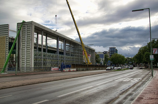 Baustelle Neubau Bauhaus Fachzentrum Halensee, Kurfürstendamm / Schwarzbacher Straße, 10711 Berlin, 03.09.2013