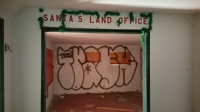 Christmas Tree Inn Abandoned Theme Park in Santa Claus Arizona