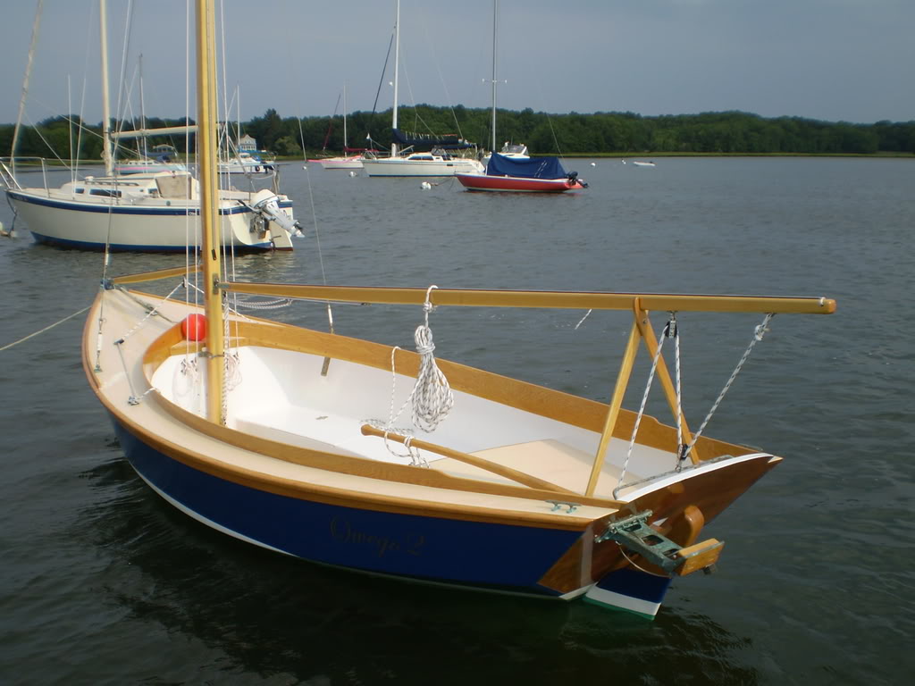 Page Three Boat Pictures: gmschwab's Bolger plywood 125, or 12 1/2