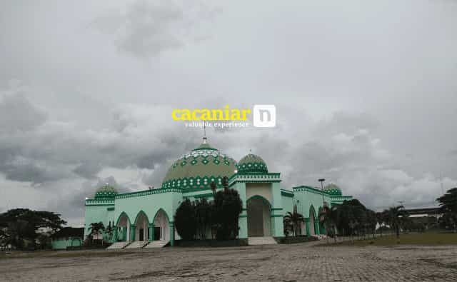 Masjid Agung Ibnu Abdullah Kota Masohi