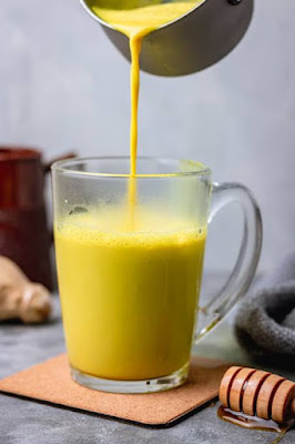 Benefits of turmeric milk, haldi dhood ke fayedy