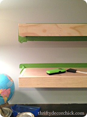 DIY floating shelves 