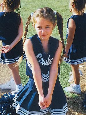 miley cyrus mini biography and childhood pictures