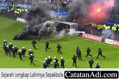 kerusuhan pertandingan sepakbola - catatanadi.com