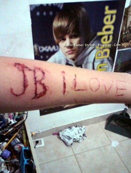 Bielieber with CUTTING YOURSELF DISORDER