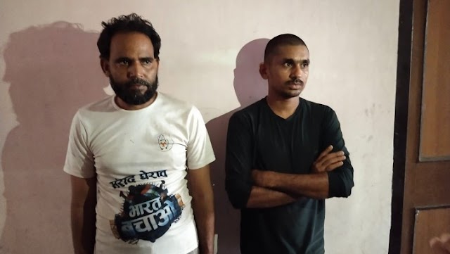 2 arrested with illegal teak wood in Srirampur