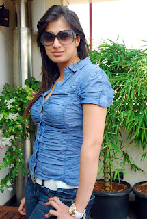 Lakshmi Rai Hot photo