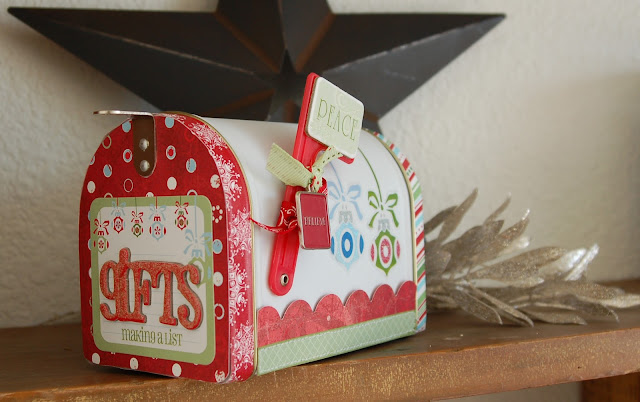 Christmas Mailbox for Letters to Santa by Jen Gallacher from www.jengallacher.com.
