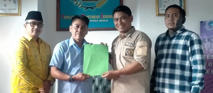 Maju Pileg & Pilkades, Dua Anggota PWI Mesuji Mundur Dari Jabatan Pengurus