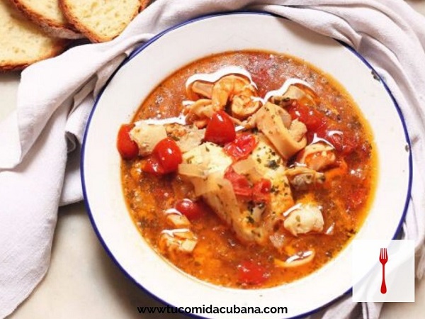 Sopa de Pescado Cubana 