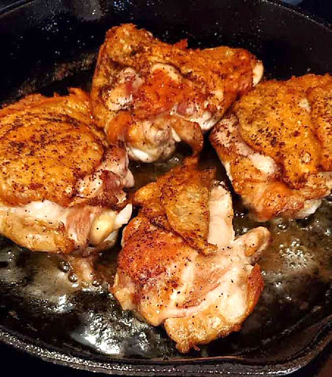 sauce chicken thighs with sazon seasonings