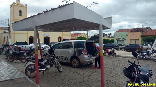Consciência Solidária cesta básica família carente polícia civil feira natal sem fome viatura de polícia