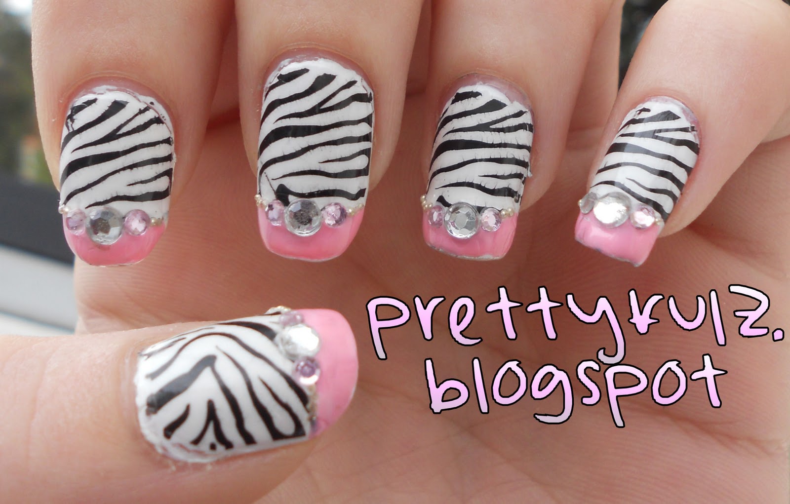 Prettyfulz: KONAD NAIL ART Pink Zebra Nail Design