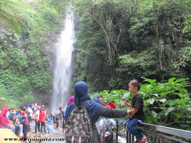 air terjun dlundung trawas mojokerto