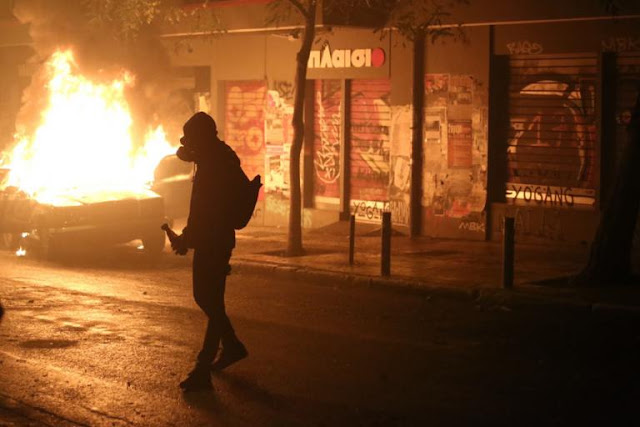 ΔΕΙΤΕ ΑΠΟ ΠΟΥ ΗΡΘΑΝ ΓΙΑ ΝΑ ΤΑ ΣΠΑΣΟΥΝ! Πολυτεχνείο: Με βαριές κατηγορίες στον εισαγγελέα οι 16 συλληφθέντες για τα επεισόδια