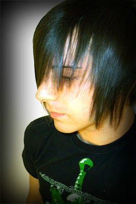 pictures of emo hairstyle 