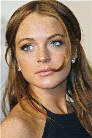 lindsay lohan white dress at court. LINDSAY LOHAN WHITE DRESS IN