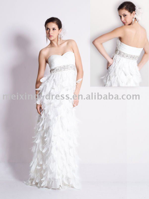 And finaly the dress I have ALWAYS wanted a dress with feathers on it