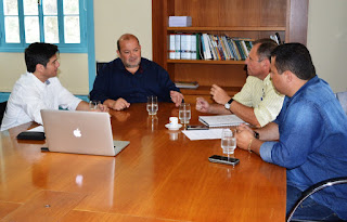 Projeto para fortalecimento do turismo em Teresópolis através da Rota Cervejeira é apresentado ao prefeito Márcio Catão