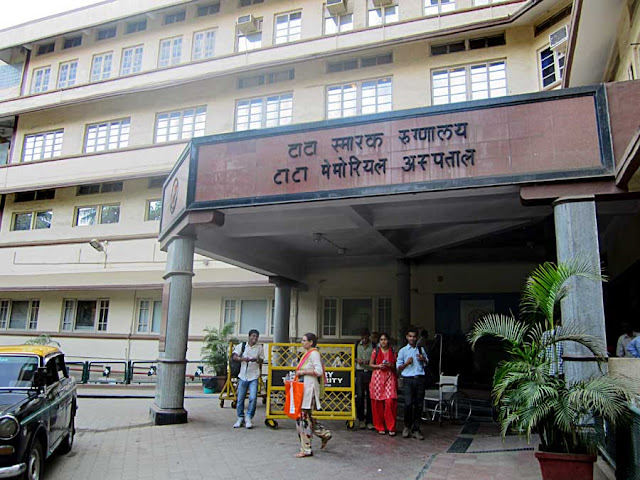 close up of the Tata Memorial Hospital in Mumbai, India